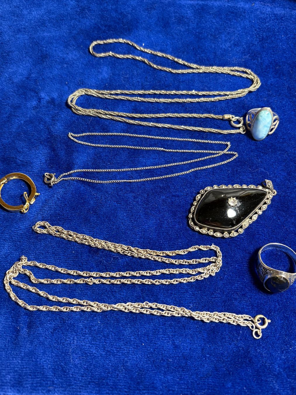 Autres bijoux: Schmucklot gemischt – D'occasion à St. Peterzell par verena40