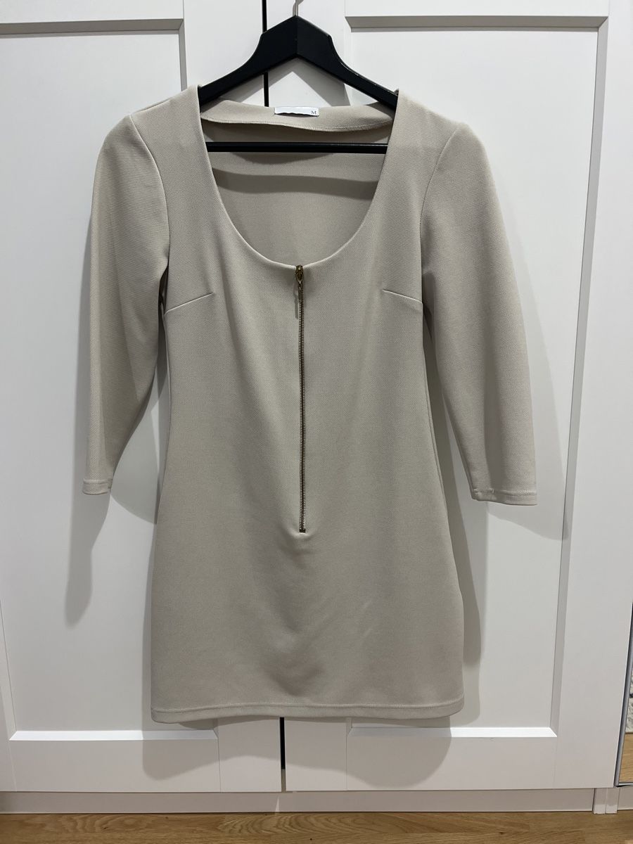 Vestiti: Robe de soirée beige – Nuovo (secondo la descrizione) da Bussigny venduto da LabiZaule