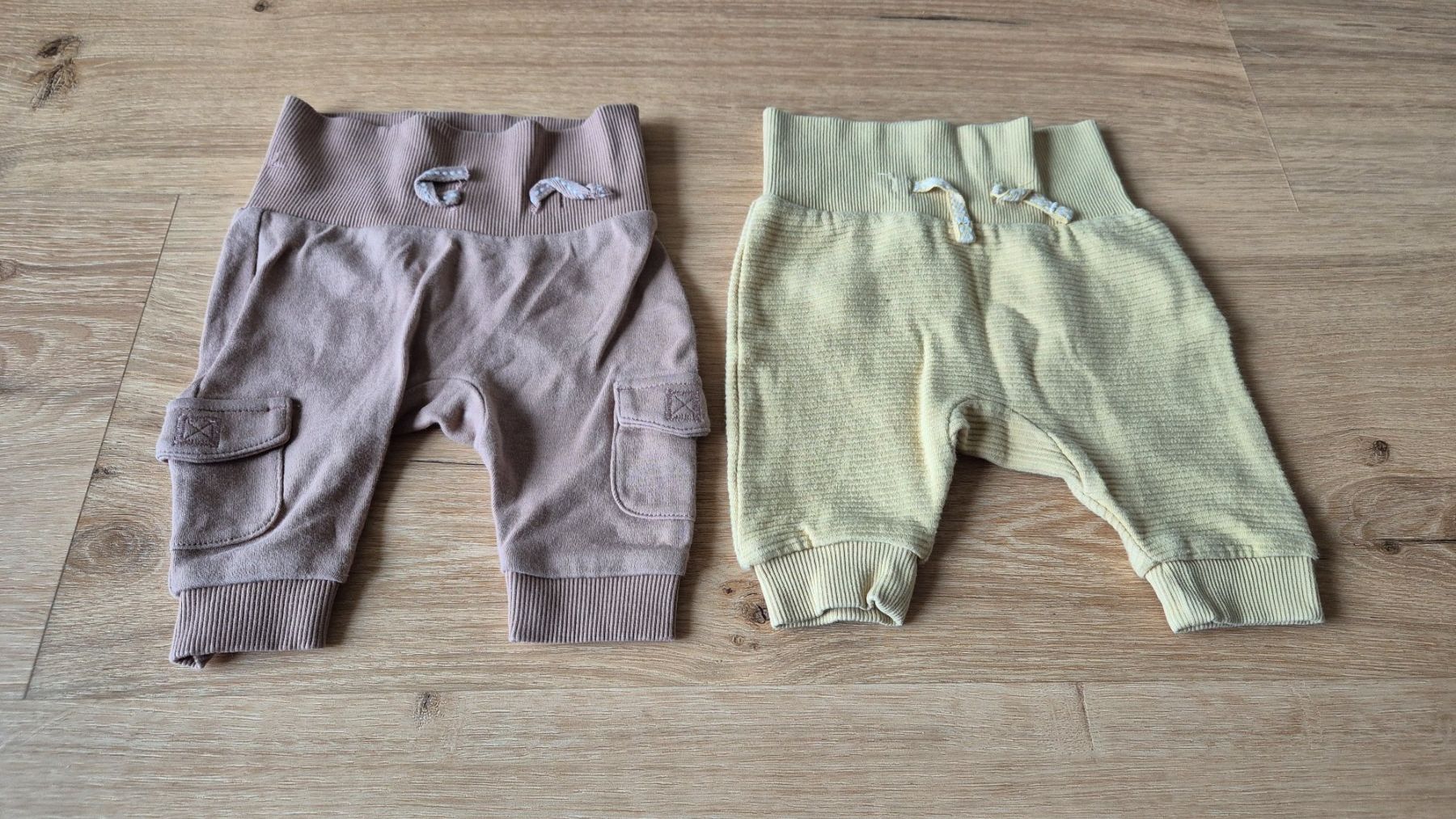 C&A Pantaloni: 2 Newborn Hosen, Gr. 56 – Usato da Ettenhausen TG venduto da Melanie_K.