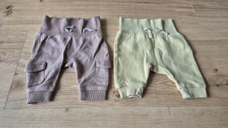 2 Newborn Hosen, Gr. 56