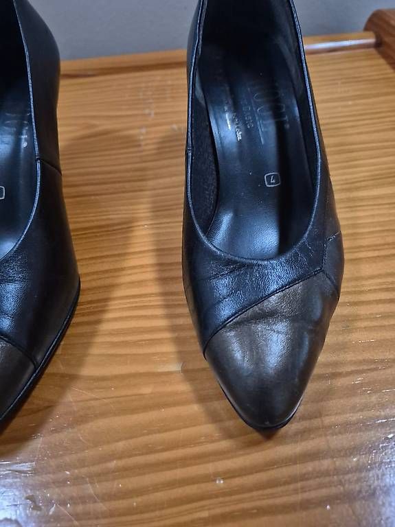 Chaussures femmes: Damenpumps – D'occasion à Auenstein par mth_rp5y 1