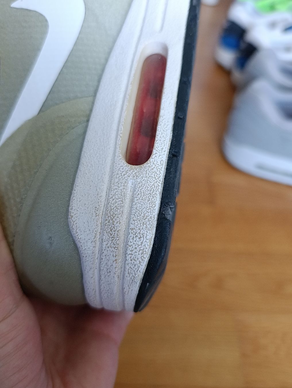 Nike Herrenschuhe: Nike Air 1 Hyperfuse, Grösse 42.5 – Gebraucht aus Baar von L.isa28 4