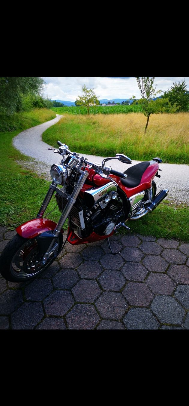 Yamaha Toutes les pièces détachées moto: YAMAHA V-MAX 1200 – D'occasion à Roggliswil par Bluro90
