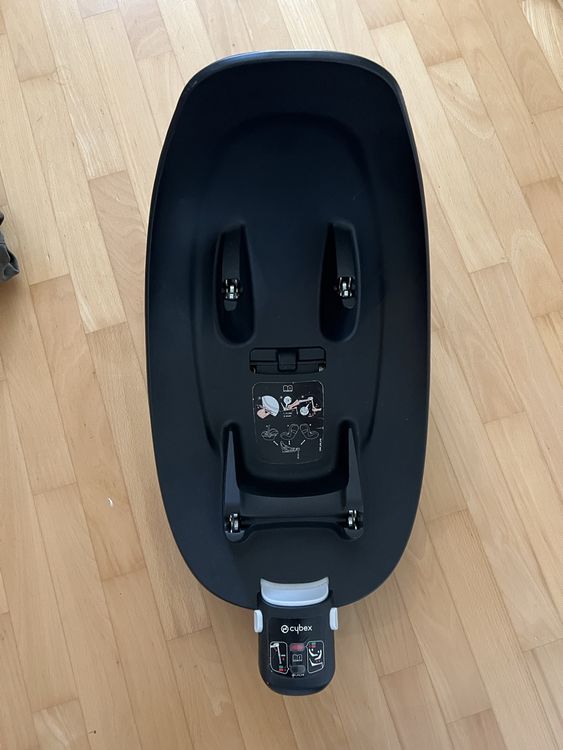 CYBEX ISOFIX Basis M – Für Babyschalen Sirona M2 I-Size, Aton M & Aton B I-Size, Mit Stützfuß & Einführhilfen, Einfache Montage