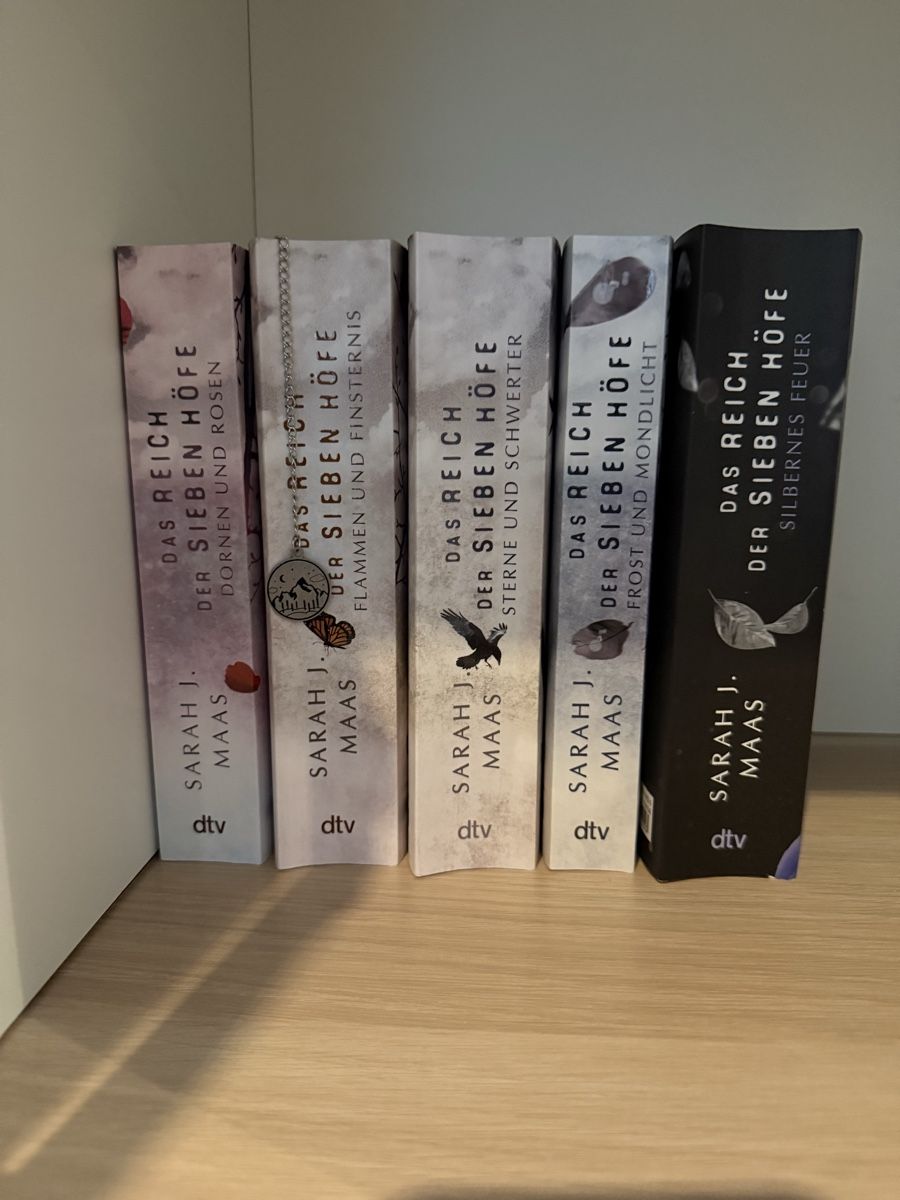 Libri: Acotar Sarah j Maas – Usato da Holziken venduto da conny91