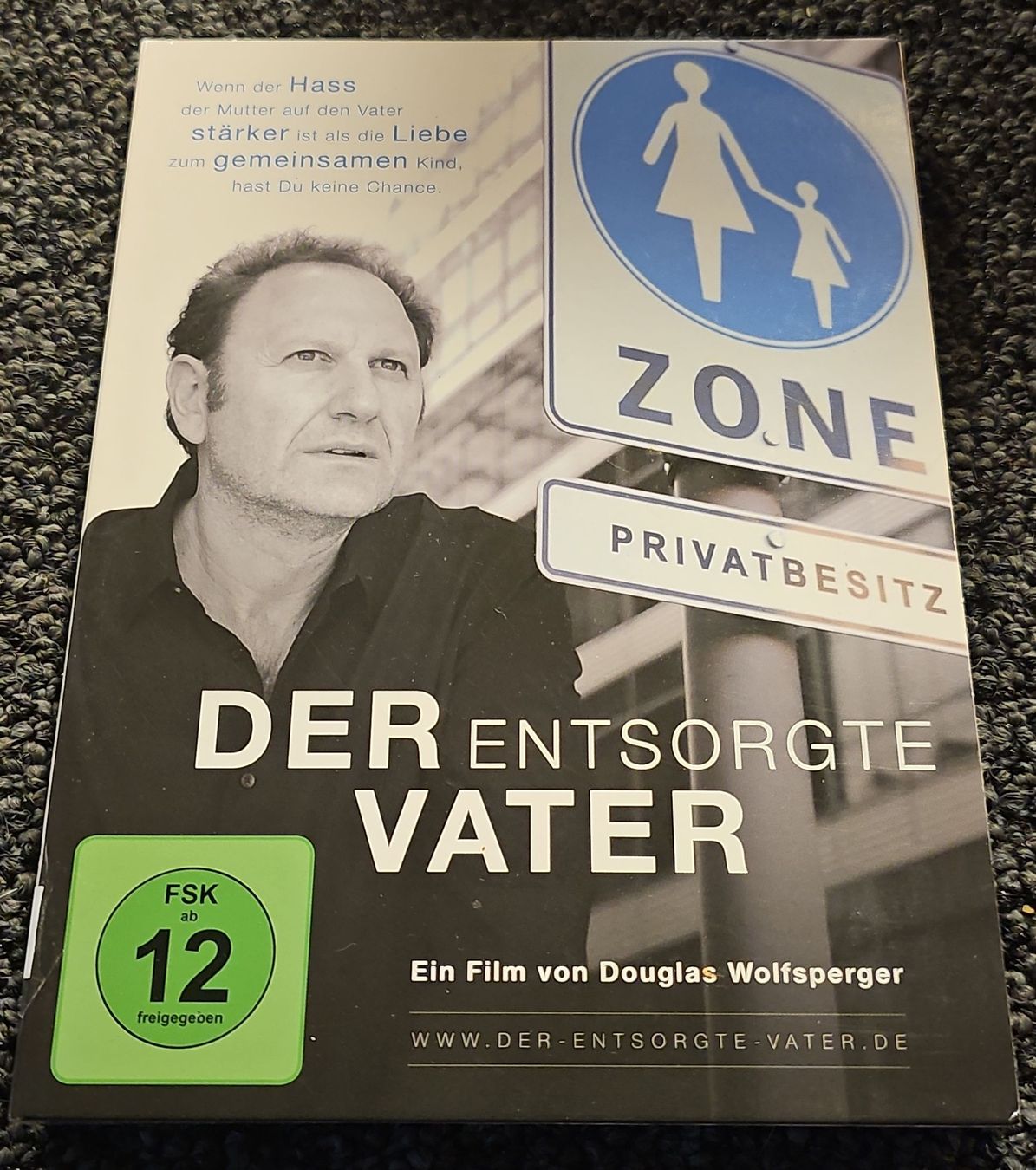 Tutti i DVDs: Der entsorgte Vater (18999) – Usato da Ruswil venduto da jan_bxl5