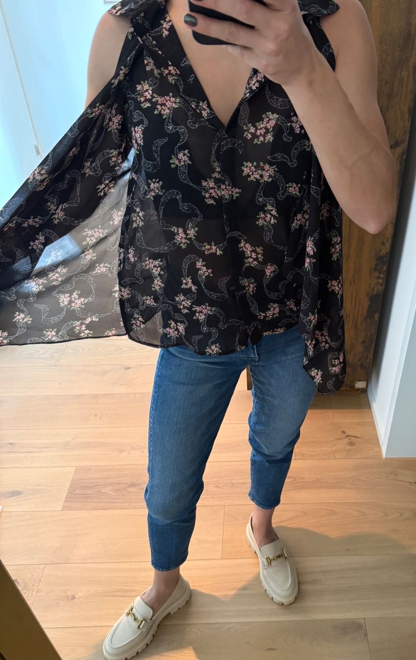 Guess Camicette: Guess ärmellose Bluse – Usato da Oberwil-Lieli venduto da Claudine_1988 1
