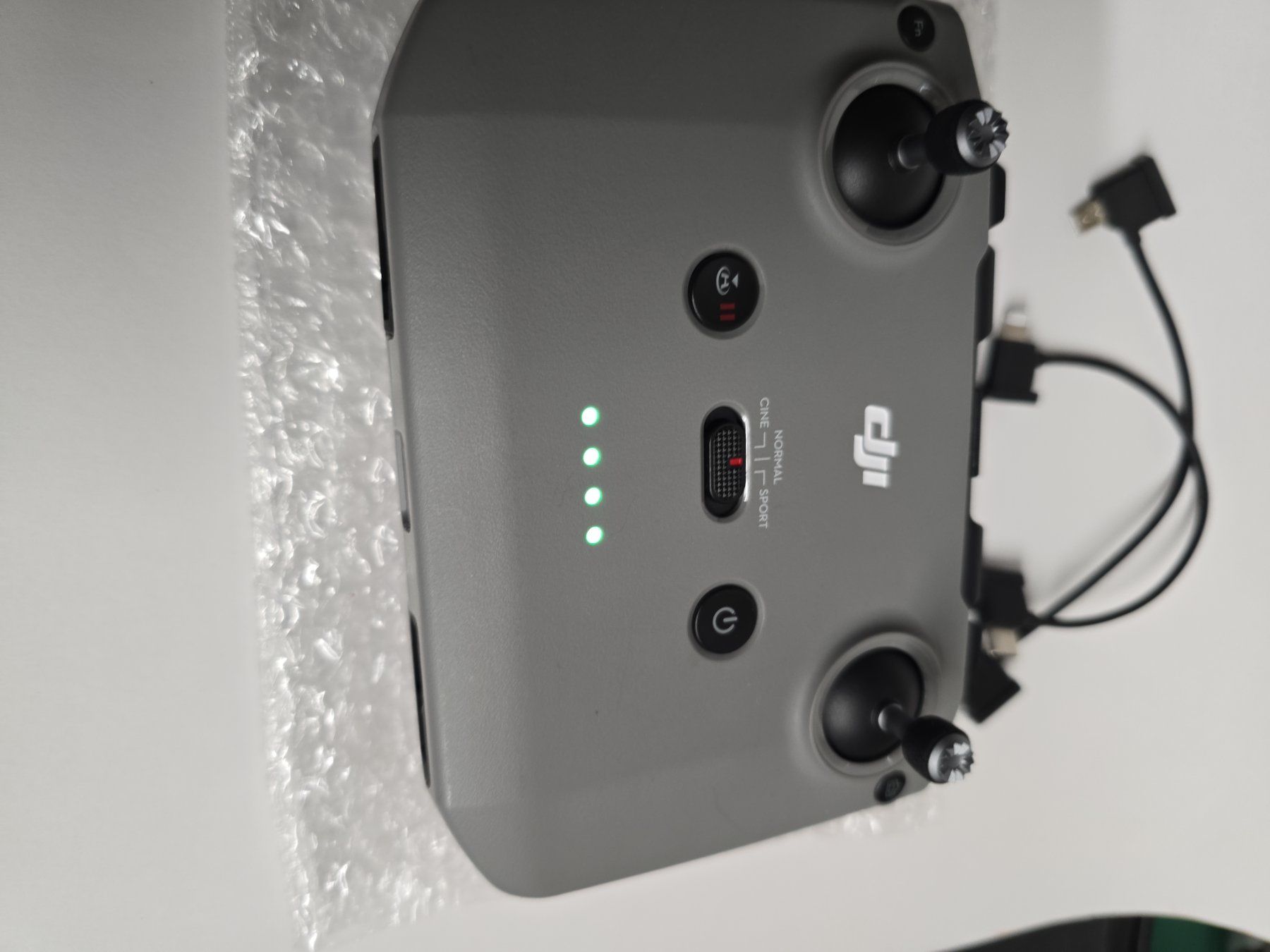 DJI Telecomando: DJI RC231 – Usato da Neuenhof venduto da Patroclo