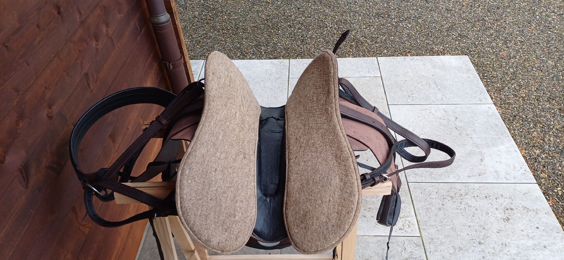 Selle & Accessori: Neuer südafrikanischer Trailsattel – Nuovo (secondo la descrizione) da Hallwil venduto da Simaja 2