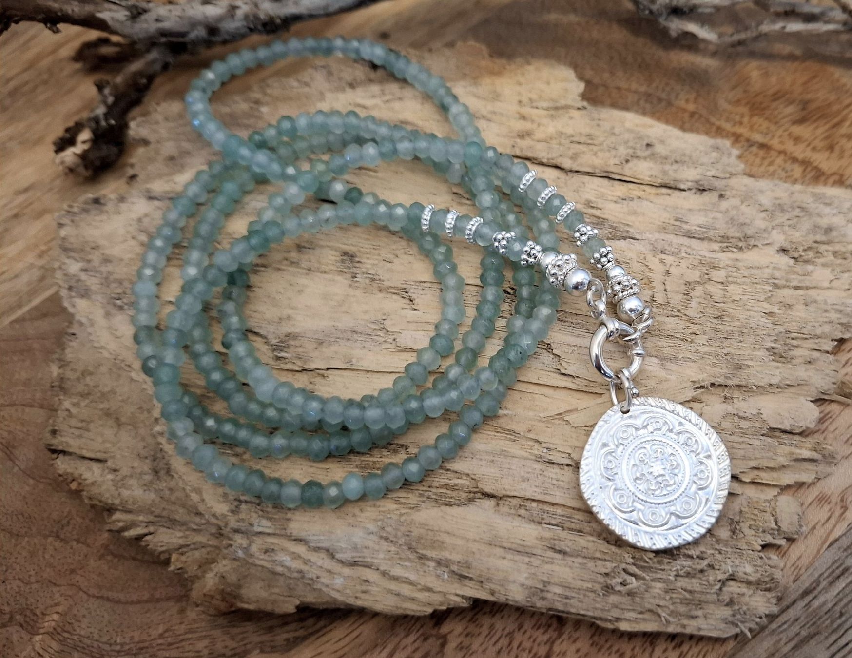 Catenine: LAURA - Edelsteinkette - Silber - hellgrün – Nuovo e nell'imballaggio originale da Mühlethal venduto da nicita-modeschmuck