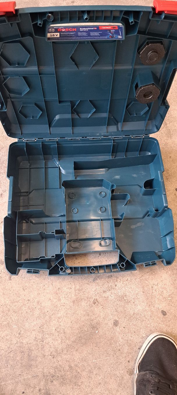 Casse di trasporto: L Box von Bosch – Nuovo (secondo la descrizione) da Winterberg ZH venduto da mel_xn25 1