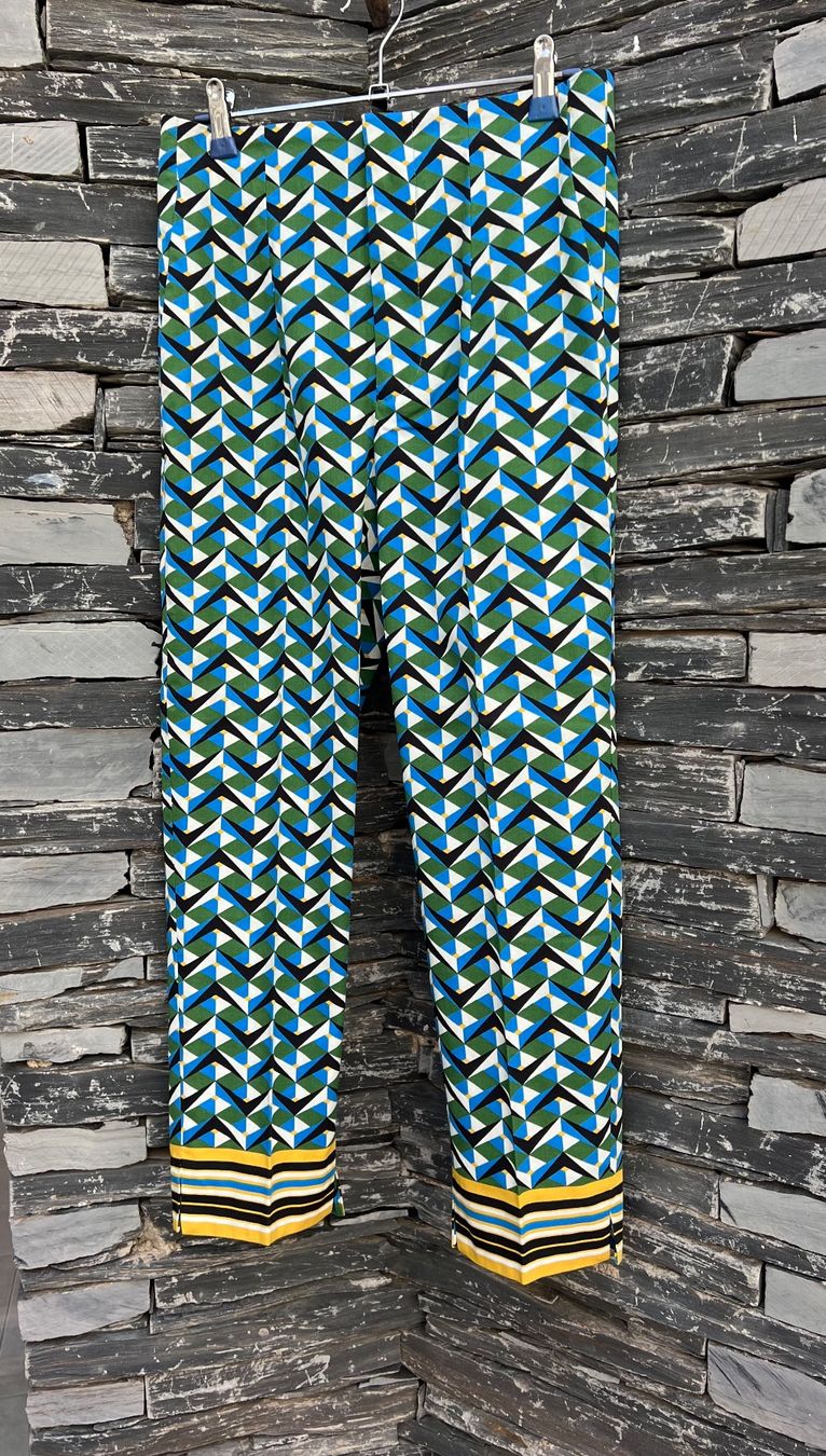 Zara Pantaloni: Zara Hosen – Nuovo (secondo la descrizione) da Tagelswangen venduto da fireiceprincess 2