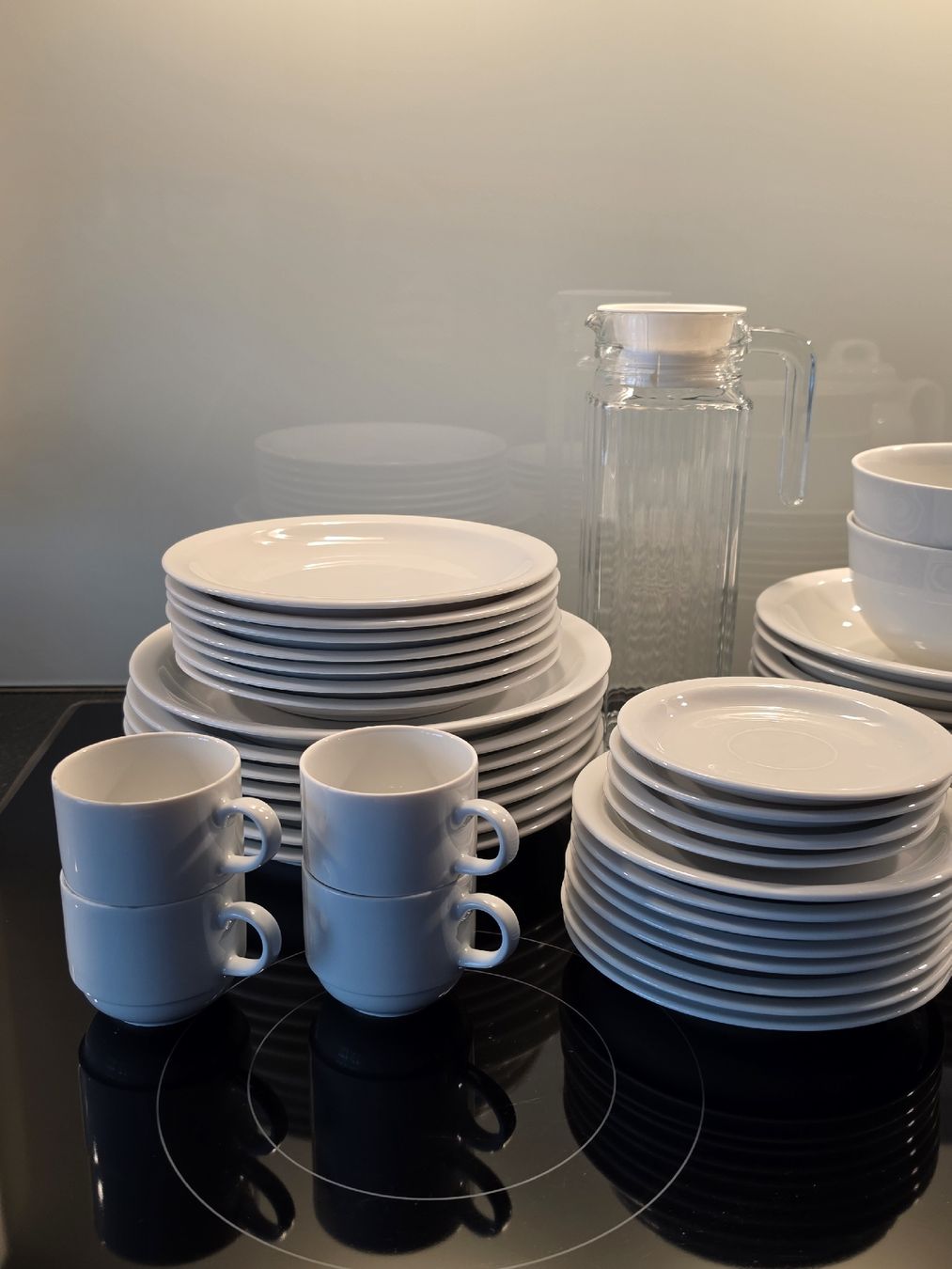 Winterling Set di piatti: 8 / 4 Teiliges Geschirrset Winterling – Usato da Düdingen venduto da 20t_qp5z 2