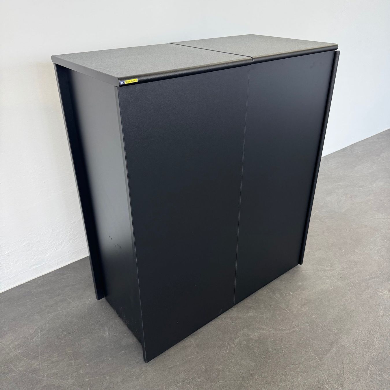Armadi: Top Design Exclusiv Mobile Bartheke max 2470 mm breit – Usato da Schönenwerd venduto da mcofficeshop 5