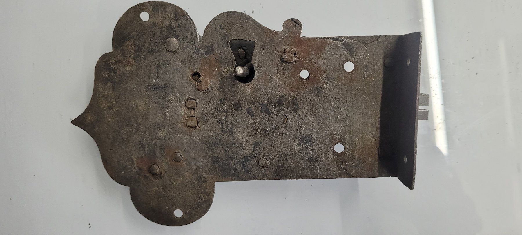 Lucchetti: Antikes Truhenschloss – Usato da Thun venduto da Nzybi 1