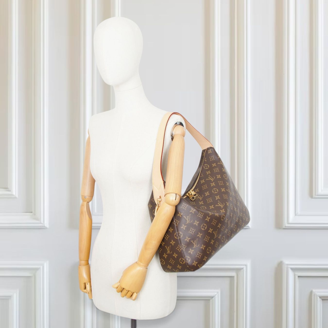Louis Vuitton Taschen für Damen: Louis Vuitton Slouchy MM Monogram – Gebraucht aus Binningen von Designerlabels 1