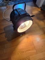 Massiv gefertigte Signallampe
