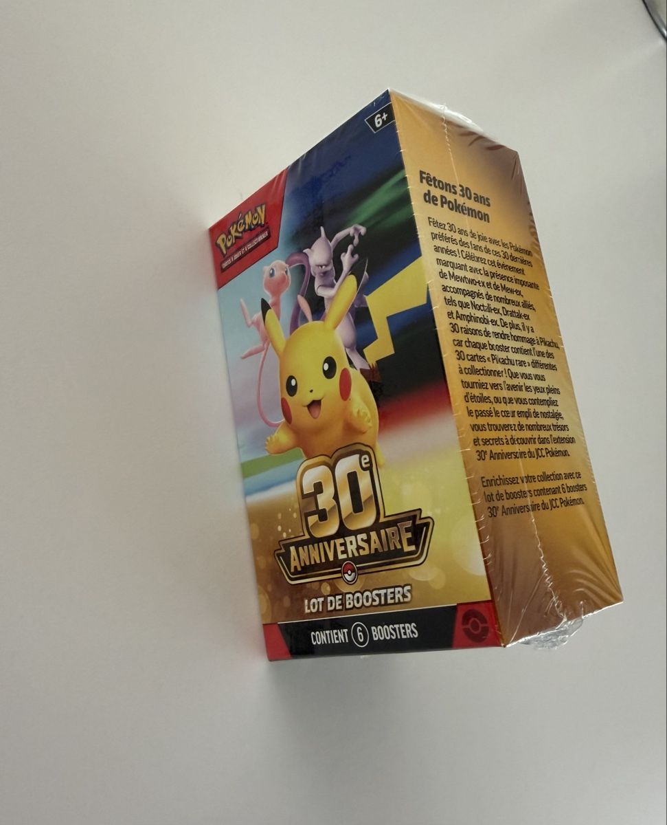 Pokémon Sammelbilder & Trading cards: Pokemon 30e anniversaire Booster Bundle FR – Neu und originalverpackt aus Biel/Bienne von CardSellee 2