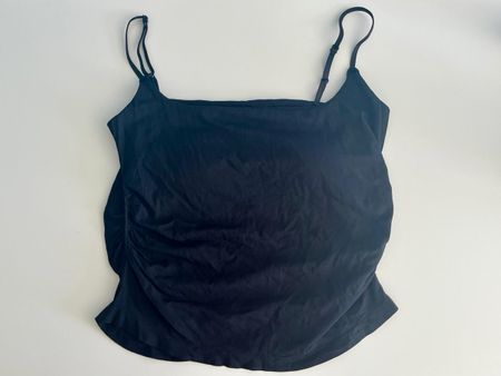 Damen Top mit eingebautem BH wie neu
