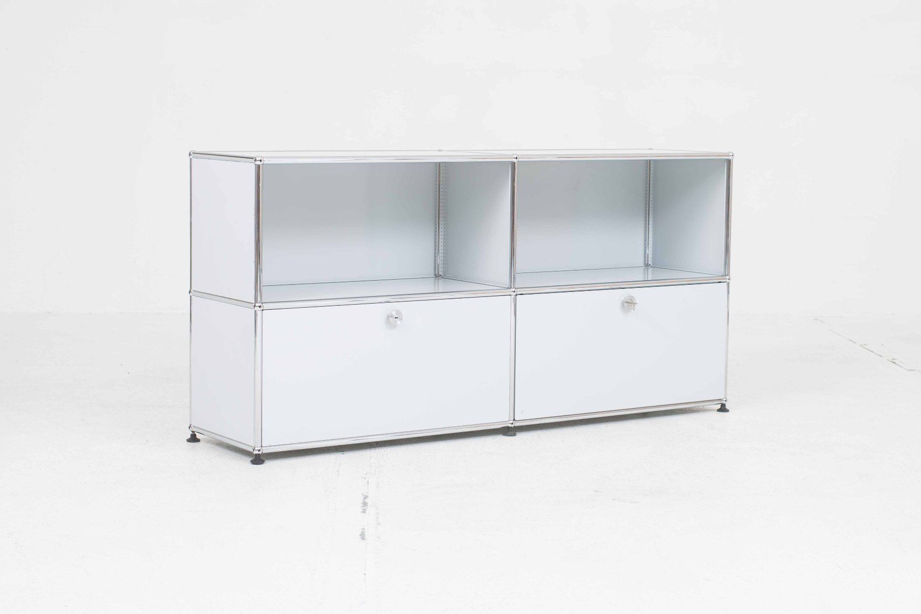 USM Cassettiere: USM Sideboard in Lichtgrau – Usato da Zürich venduto da STUZH38 2