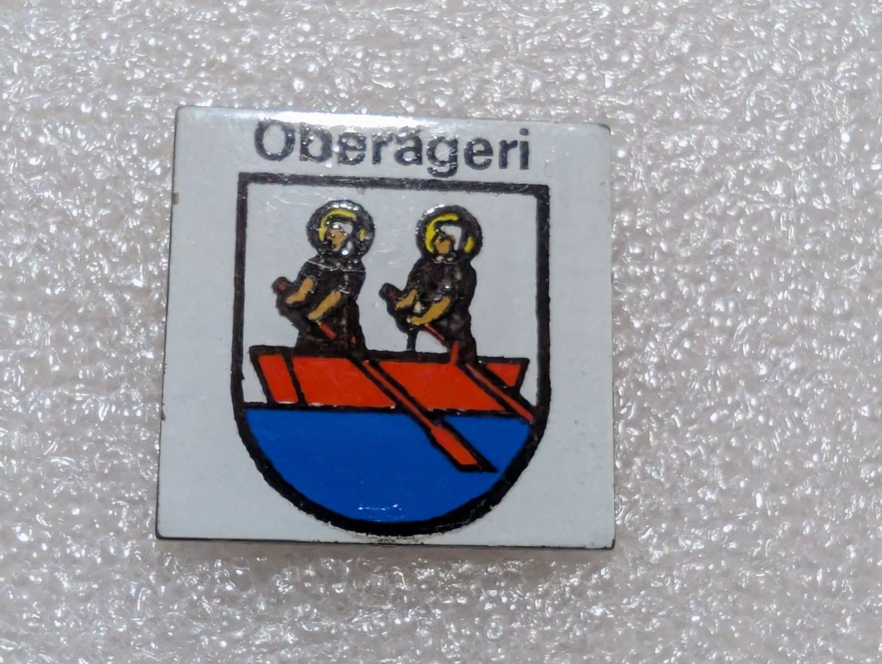 Placchette & Badge: Ansteckpin 168: Oberägeri – Usato da Oppligen venduto da Pin-Fall-Shop