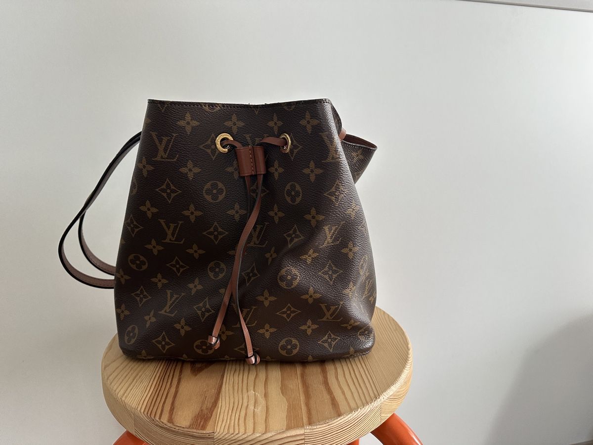 Louis Vuitton Borse: Louis Vuitton Néo Noé Tasche Monogram – Nuovo (secondo la descrizione) da Hirzel venduto da bac_897m 4