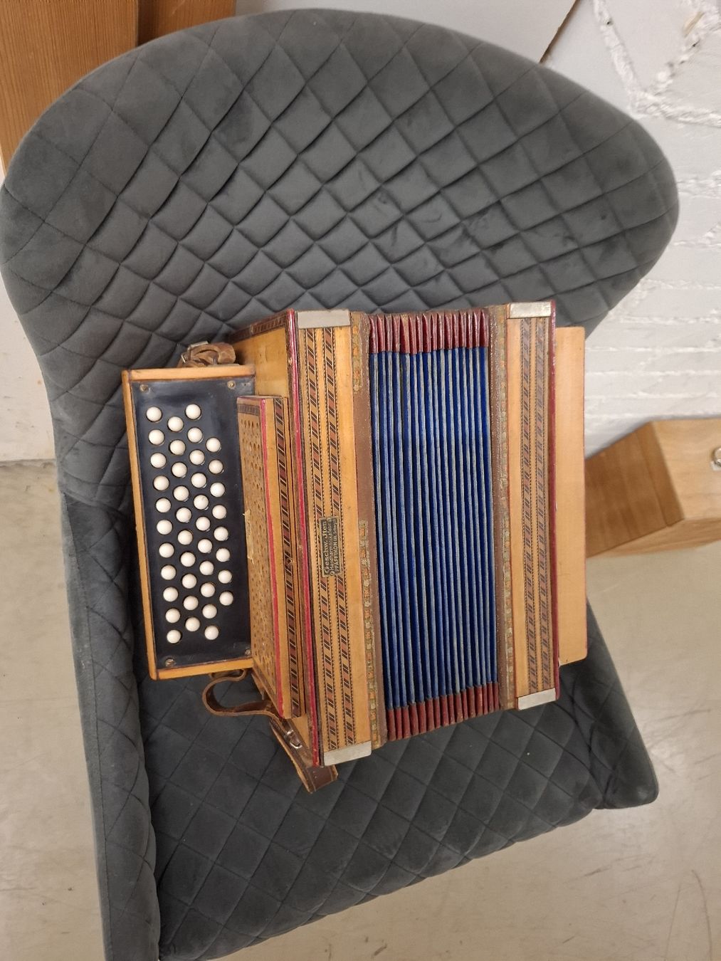 Strumenti musicali: iten orgeli – Usato da Villeneuve venduto da BibiVintage