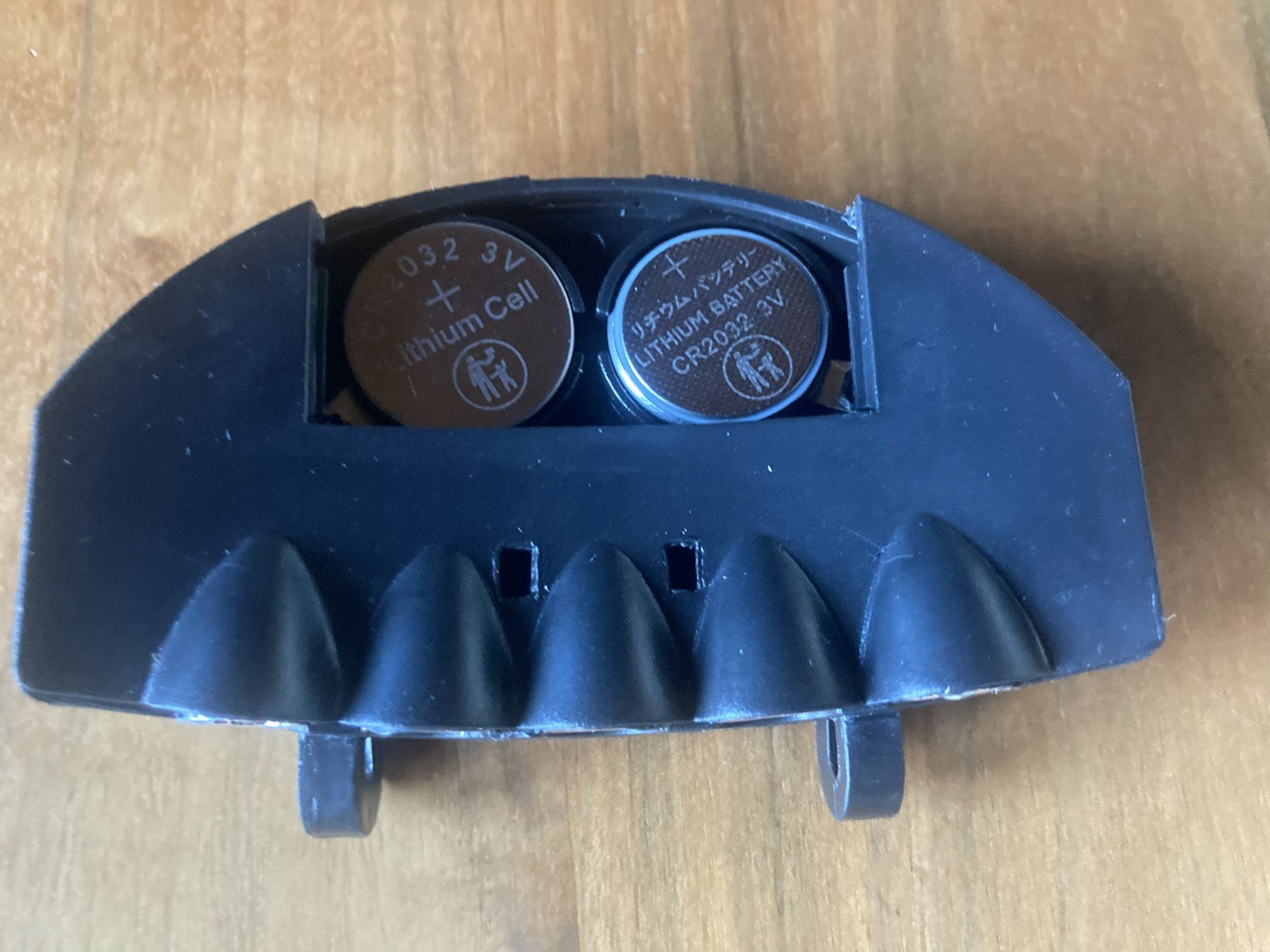 Lampade: Ansteckbare LED Mützen-Stirnlampe – Nuovo (secondo la descrizione) da Brugg AG venduto da Gnorbat 1