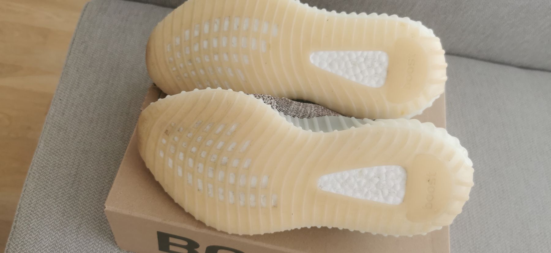 Adidas Scarpe da uomo: Adidas Yeezy Boost 350 V2 Zyon / Gr. 38 – Nuovo e nell'imballaggio originale da Dietlikon venduto da lin_55n5 2