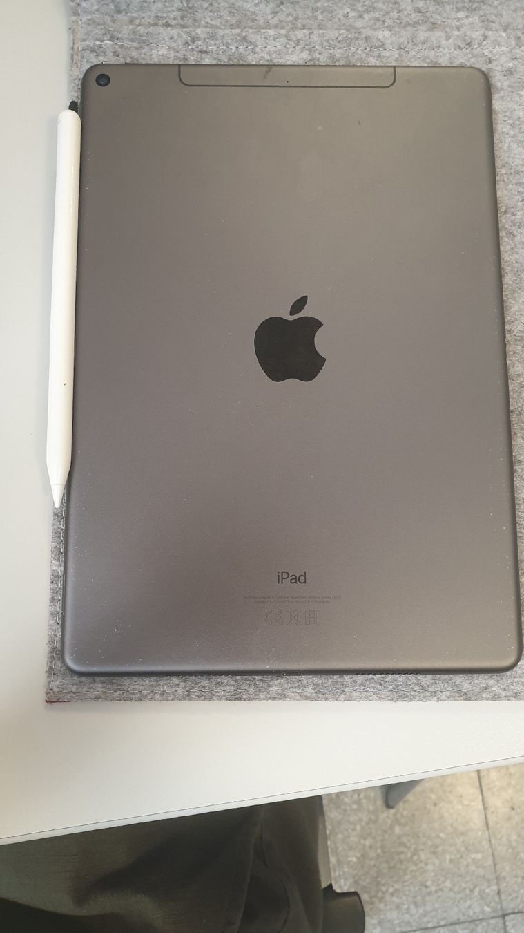 Apple Tablet PC: iPad Air 3 256gb Cellular – Difettoso da Flawil venduto da rcnkr 2
