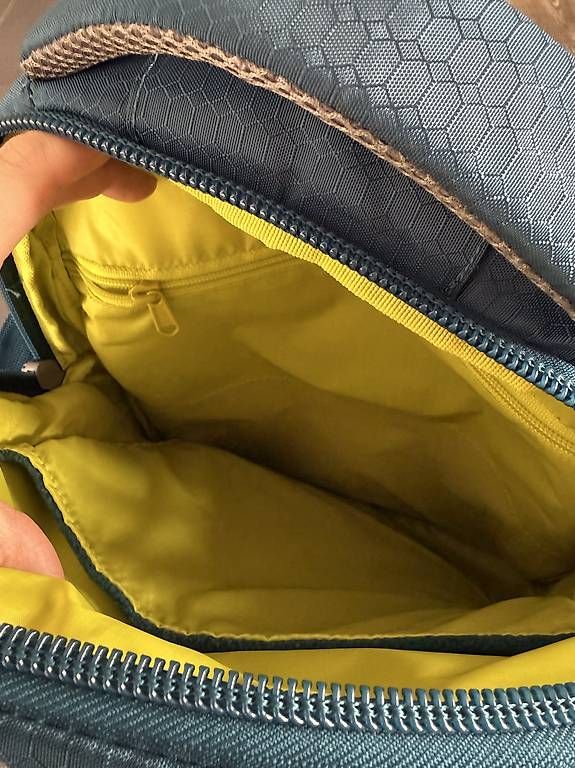 Zaini: Kurgo G-Train Hunderucksack – Usato da Gwatt (Thun) venduto da Bennae 2