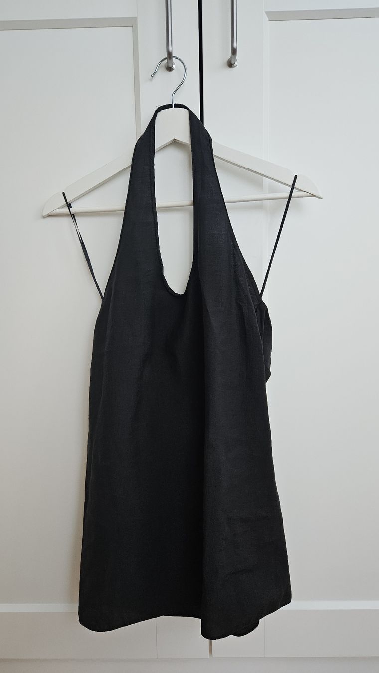 Zara Top: ZARA Neckholder Top Gr. XS – Nuovo (secondo la descrizione) da Wetzikon ZH venduto da ELIVNE