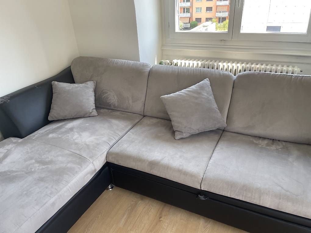 Sofas: Bequemes Ecksofa mit Schlaffunktion & Stauraum – D'occasion à Zürich par sal_5q6g 3