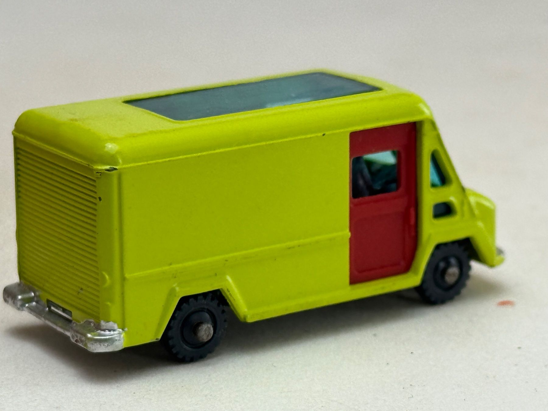 Brekina Modellini d'auto: EB- Husky Commer Walk in Van grün – Usato da Elm venduto da Wikmtz 1