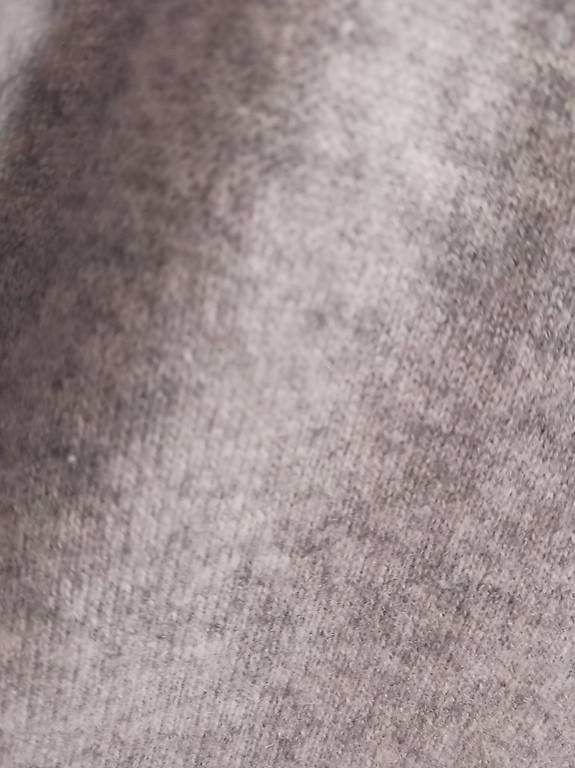 Pullover & Sweatshirts: Hoodie 36 Kaschmir – Gebraucht aus Riedholz von bri_fr7s 3