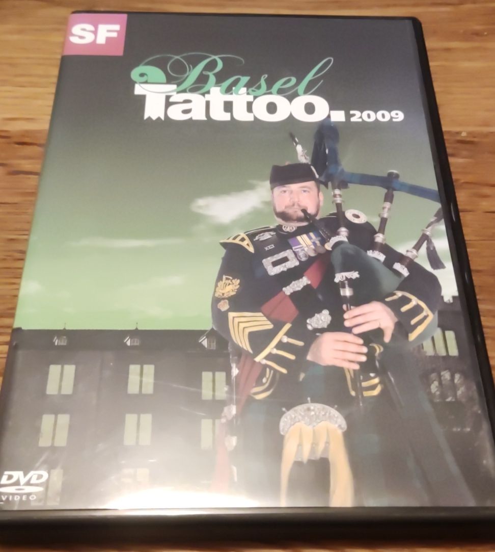 Tutti i DVDs: SF - Basel Tattoo (2009) – Usato da Oberembrach venduto da giu_7ksd