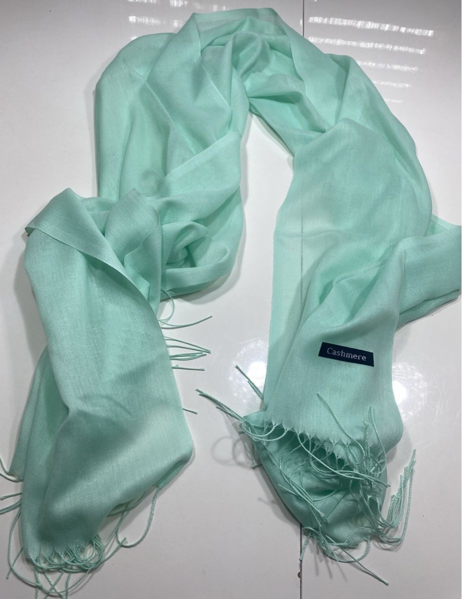 Foulard & Sciarpe: Kaschmir Schal 🌸 – Usato da Opfikon venduto da Luis144 3