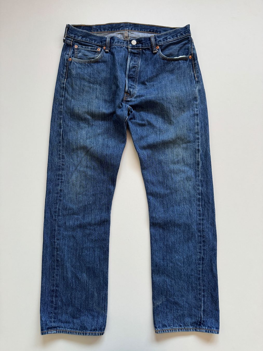 Levi's Jeans: Levis 501 denim W36 L32 from 2016 Red Tab – Usato da Neuchâtel venduto da _Easy_to_Find_ 3