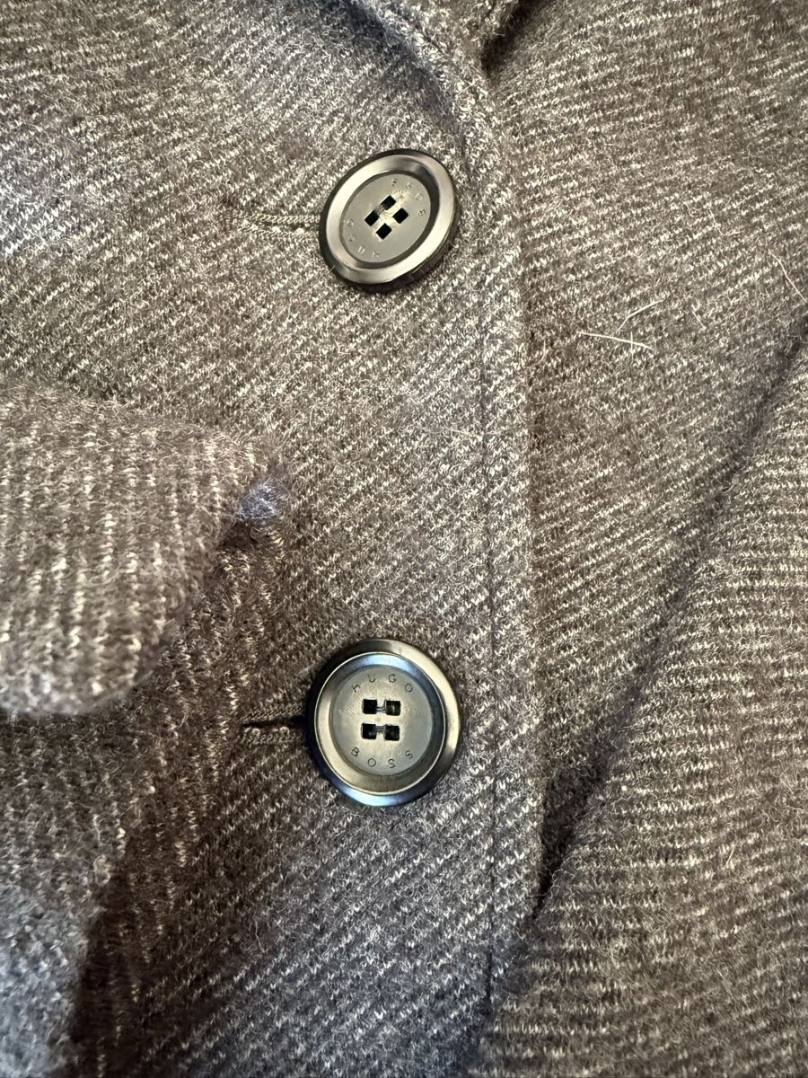 Hugo Boss Giacche: Veste BOSS grise taille 38 – Usato da Monthey venduto da Joseph-29 3