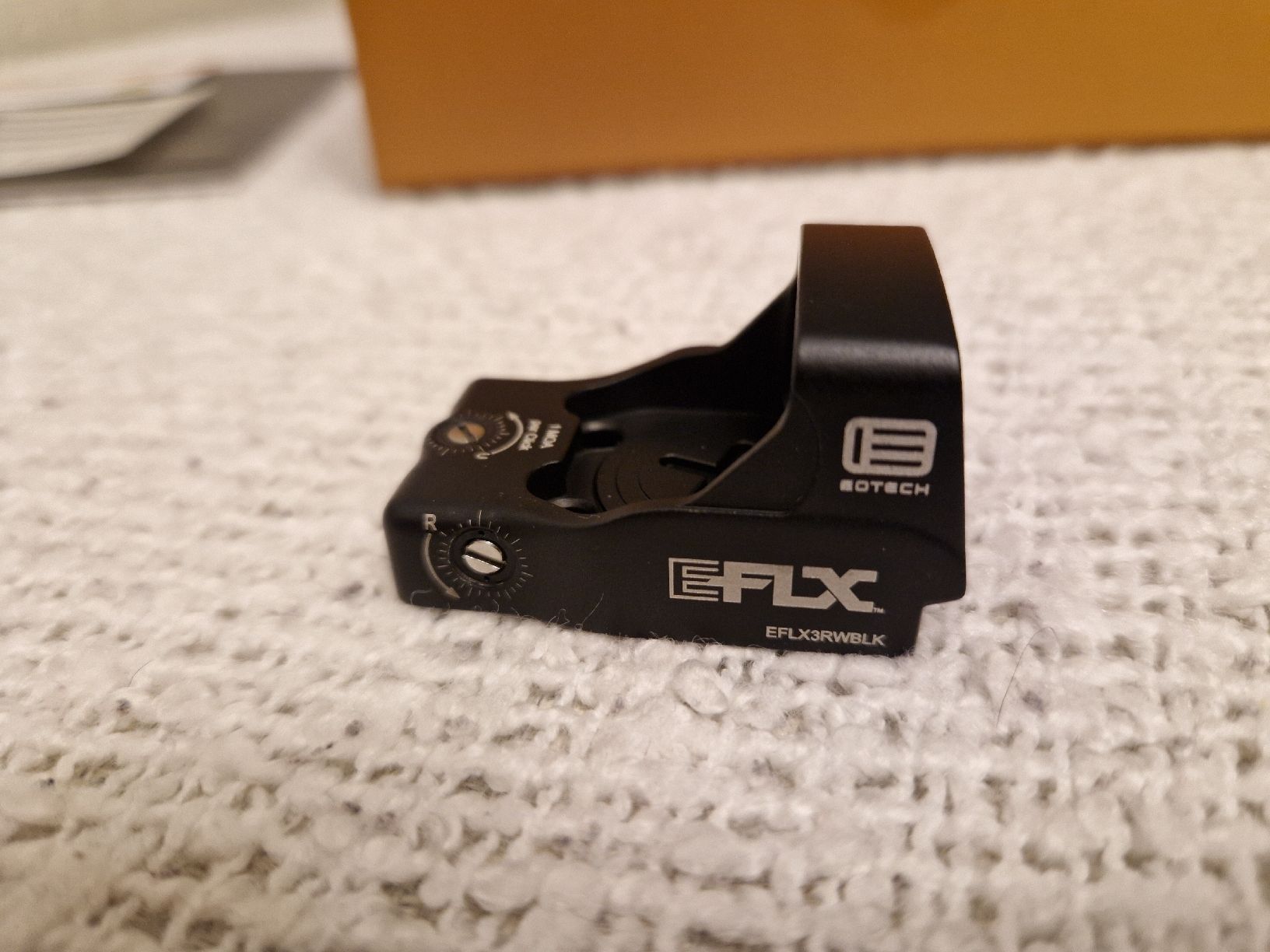 Tiro a segno: EOTECH EFLX Mini Reflex Red Dot Sight 3 MOA – Nuovo e nell'imballaggio originale da Gockhausen venduto da ik.999