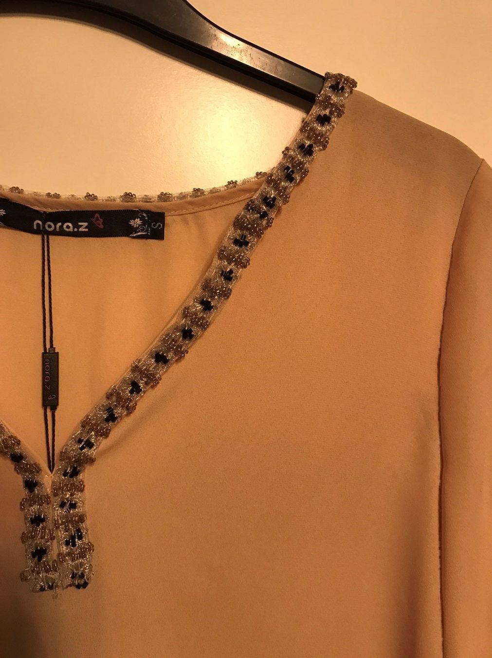 Camicette: Abendbluse neu gr.S – Nuovo (secondo la descrizione) da Pfungen venduto da Outlet64 1