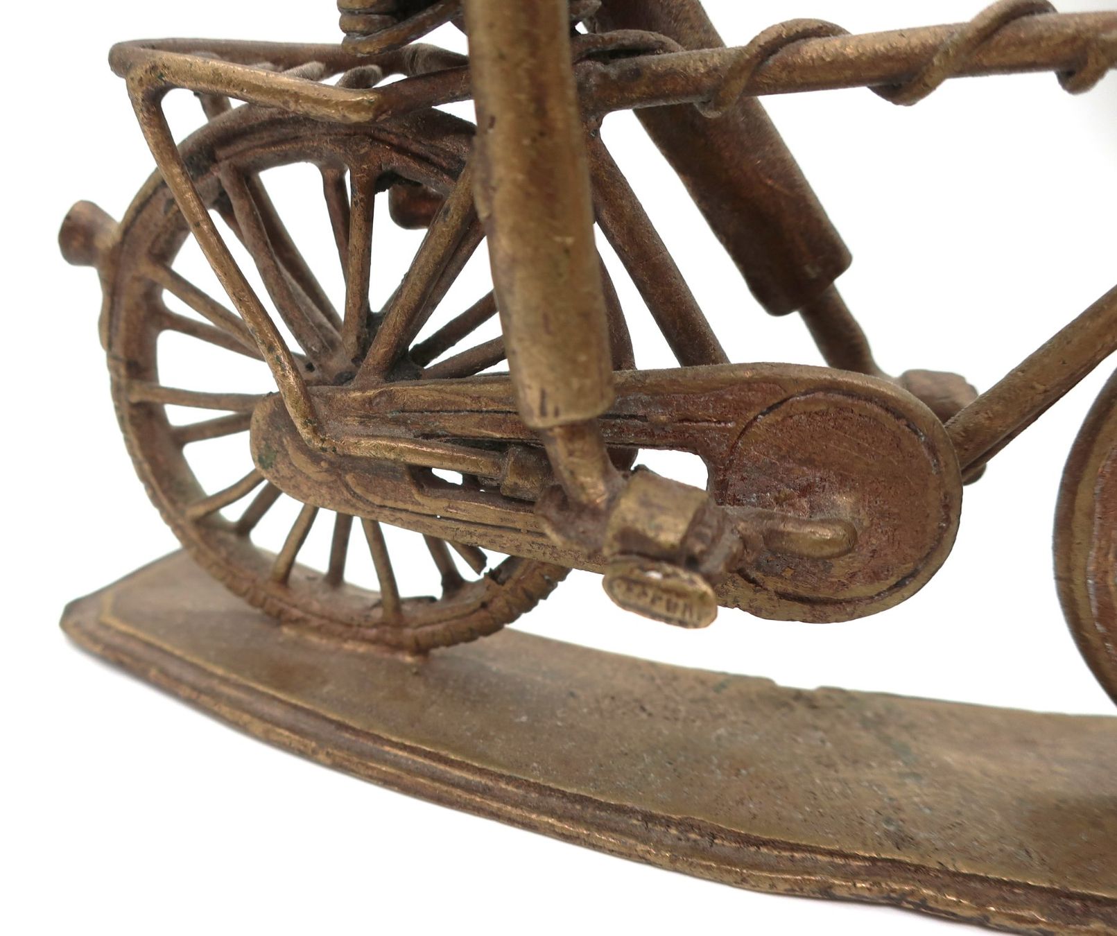 Figuren: Messing Figur Mann auf Fahrrad – Gebraucht aus Volketswil von brockipfannenstil 6