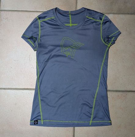 Norrona tshirt - Taille XS