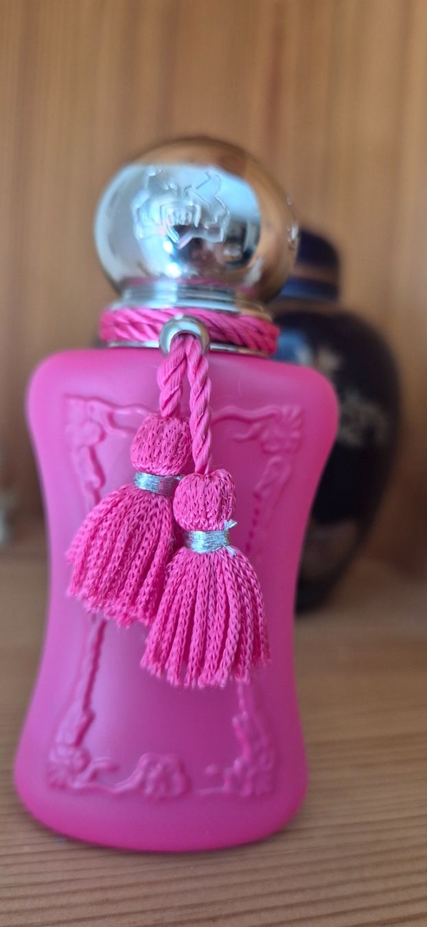 Parfum & Eau de Toilette: Parfum de Marly – Gebraucht aus Zug von Christina.M9