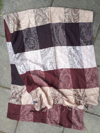 Grosser Schal / Foulard / Halstuch