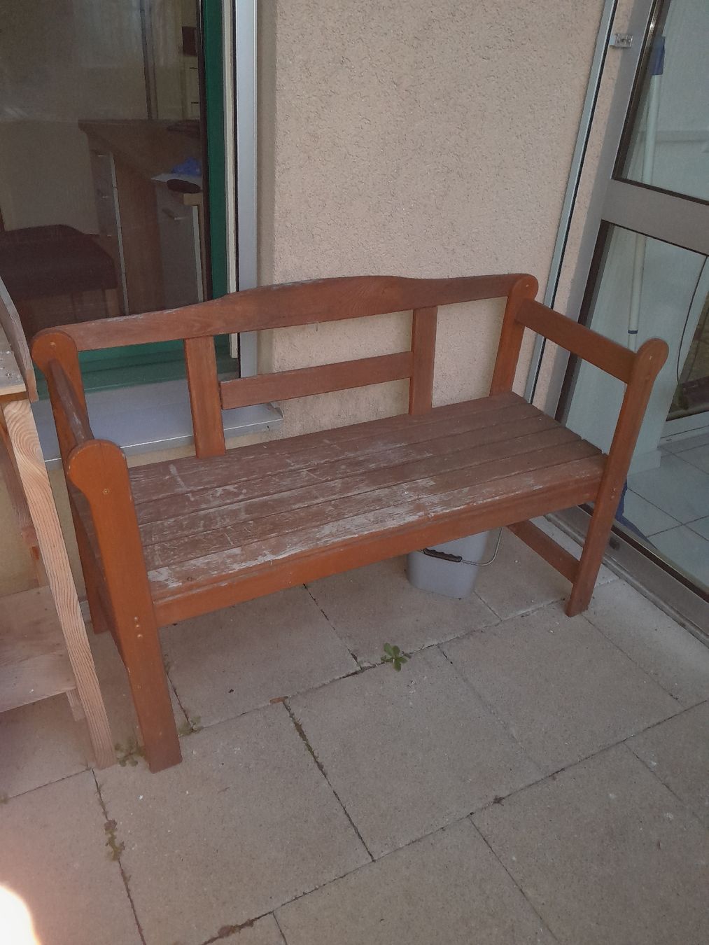Bancs: Sitzbank mit Gebrauchsspuren – D'occasion à Derendingen par MKGartenpflege26