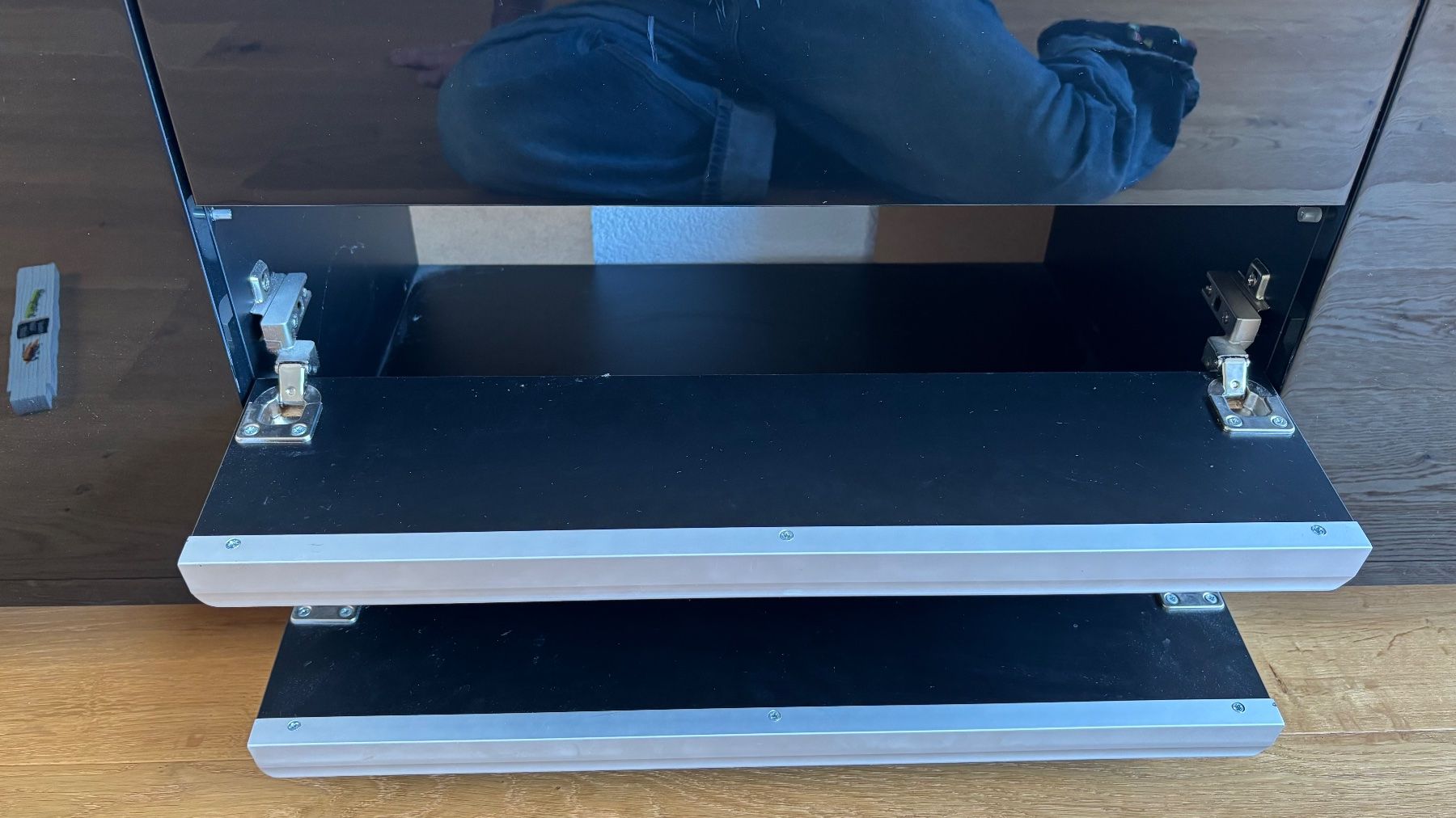 Mobili TV: Sideboard schwarz 180 cm – Usato da Bremgarten AG venduto da Suhrbaumer 2