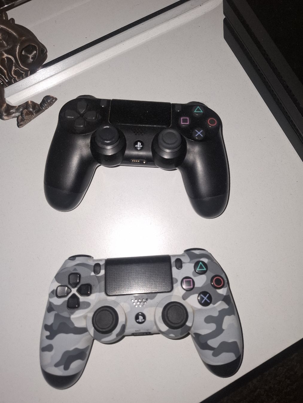 Sony Konsolen: Sony PlayStation 4 Pro 1TB – Neu (gemäss Beschreibung) aus Wattwil von instwater_ 2