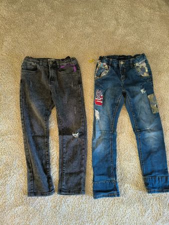 Jeanshosen Gr. 8-9 Jahre 134