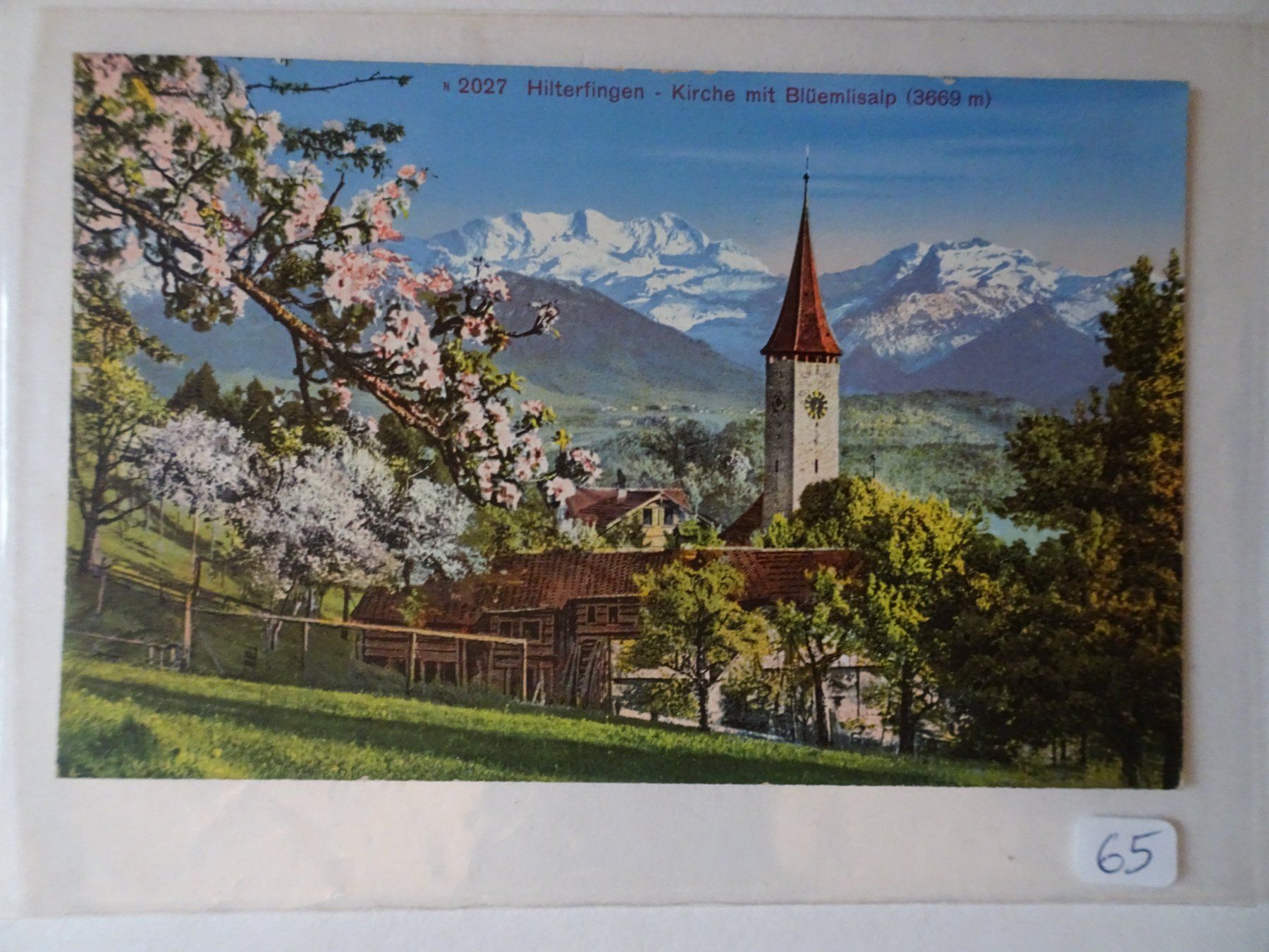 Cartoline postali: Alte Ansichtskarte Hilterfingen - Kirche mit Blüemlisalp – Usato da Schönenwerd venduto da schnitzunddrunter